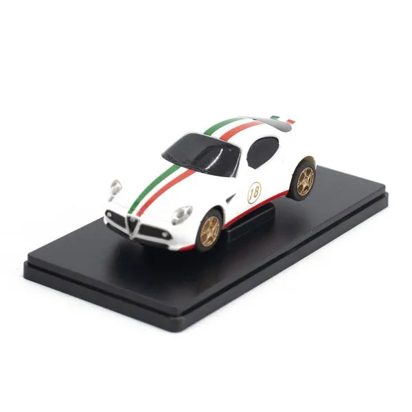 Машинка Alfa Romeo 8C для автотрека 1:43 - TR-C18