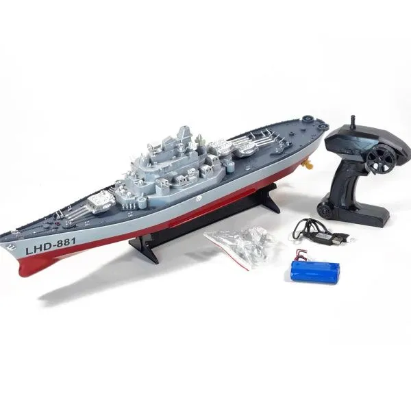 Радиоуправляемый военный корабль линкор 1:360 - LHD-881