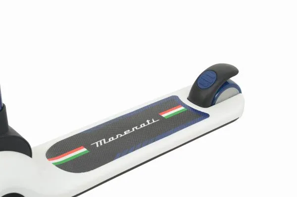 Трехколесный беговел-самокат Maserati с сиденьем - CLB-0140-WHITE